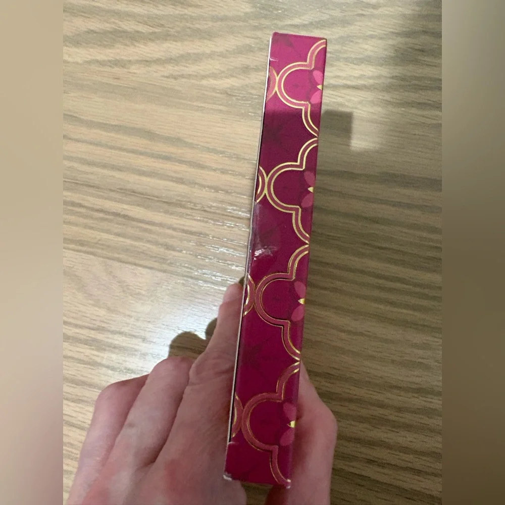 New Laura Geller nude attitude palette